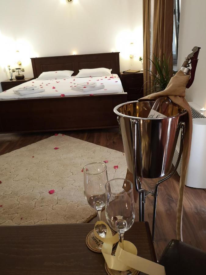 Izvor Hotel "Изворъ" Shipot ภายนอก รูปภาพ